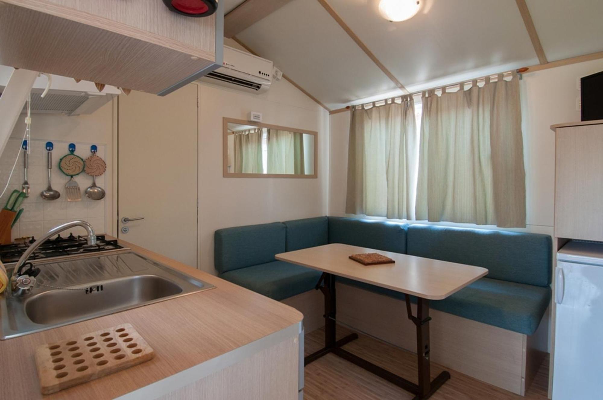 Club Del Sole Roseto Degli Abruzzi Easy Camping Village Exterior photo