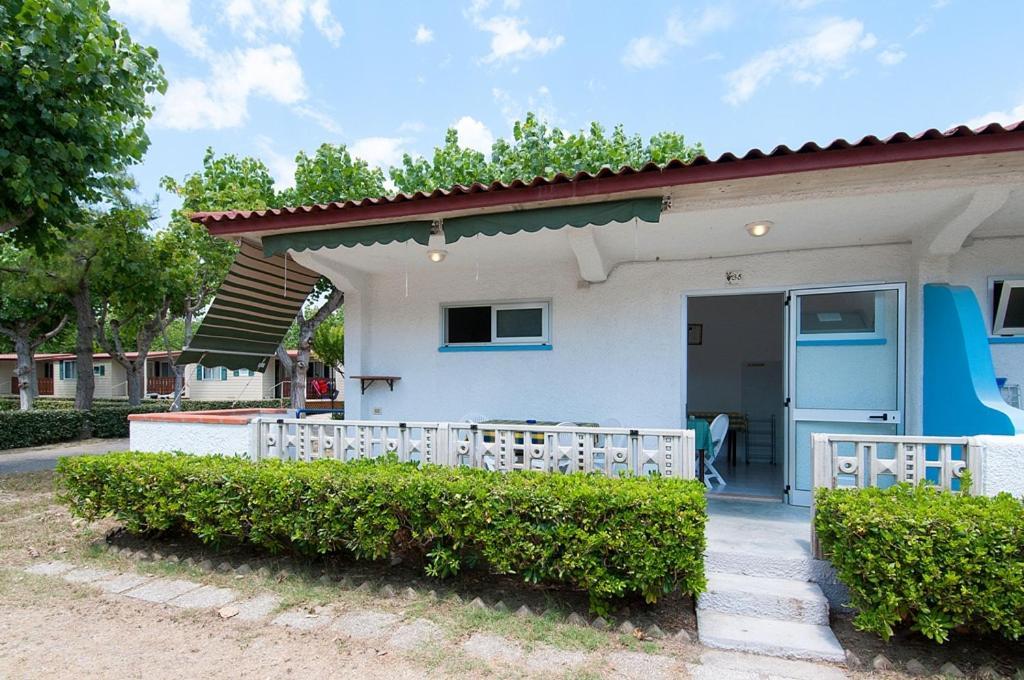 Club Del Sole Roseto Degli Abruzzi Easy Camping Village Exterior photo